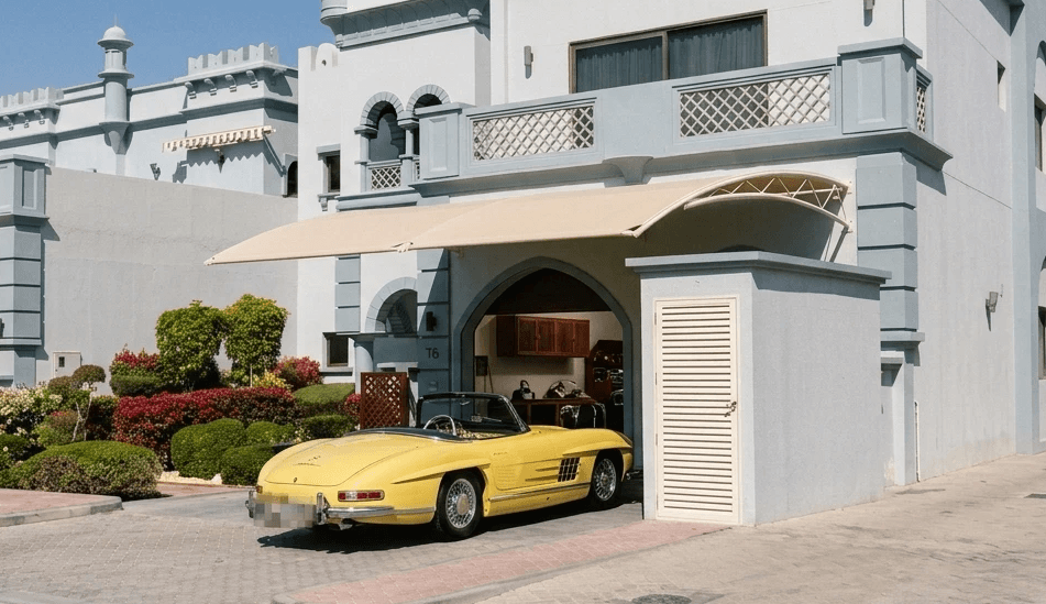 Wall-mounted Canopy